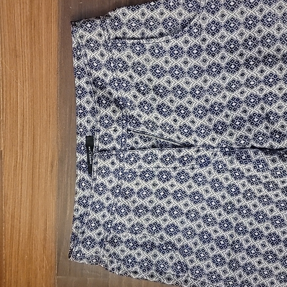 Purple diamond print flare pants - Picture 2 of 4